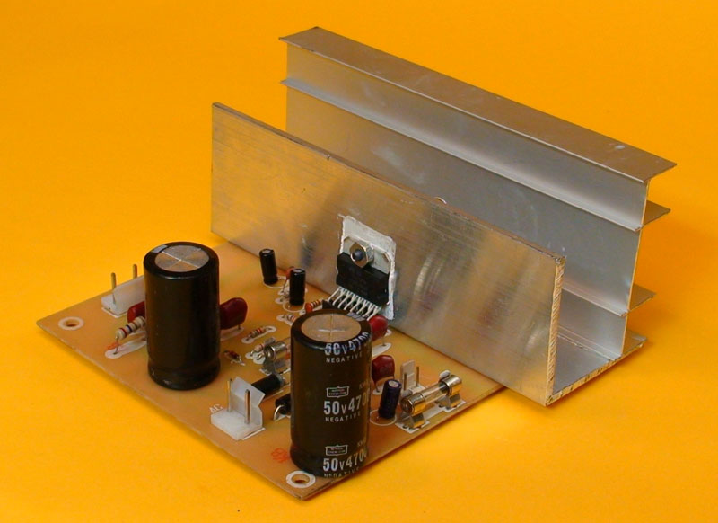 Con componentes sencillos se puede hacer un amplificador casero.